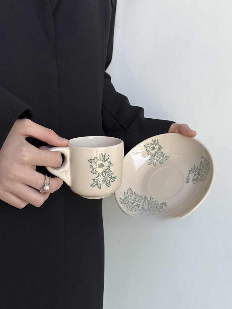 Limited Edition Vintage Spring - đánh giá và giá Coffee Tea Leaf