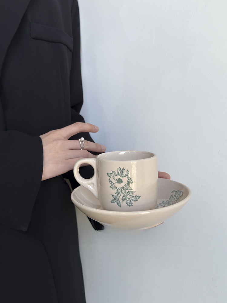 Limited Edition Vintage Spring - đánh giá và giá Coffee Tea Leaf