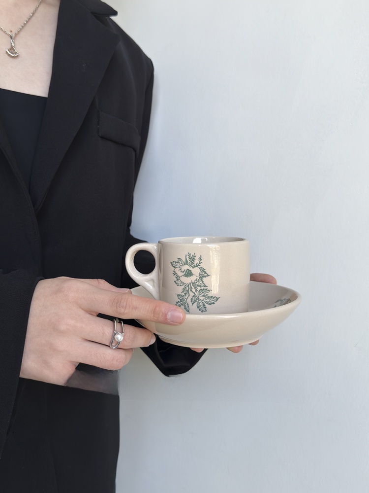 Limited Edition Vintage Spring - đánh giá và giá Coffee Tea Leaf