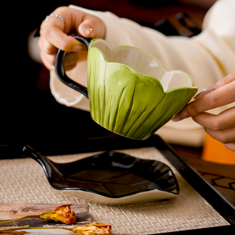 Irregular Hand-painted Coffee  - đánh giá và giá Coffee Tea Leaf